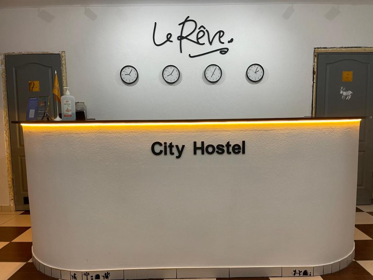Le Reve City Hostel Odessa Exteriör bild
