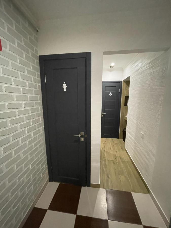 Le Reve City Hostel Odessa Exteriör bild